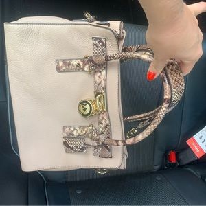 Authentic Michael Kors Hamilton bag